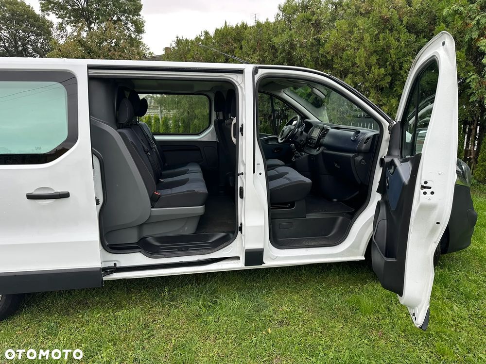 Opel Vivaro - 9