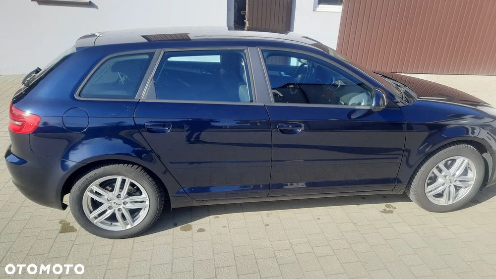 Audi A3 Sportback 2.0 TDI DPF Ambition - 7