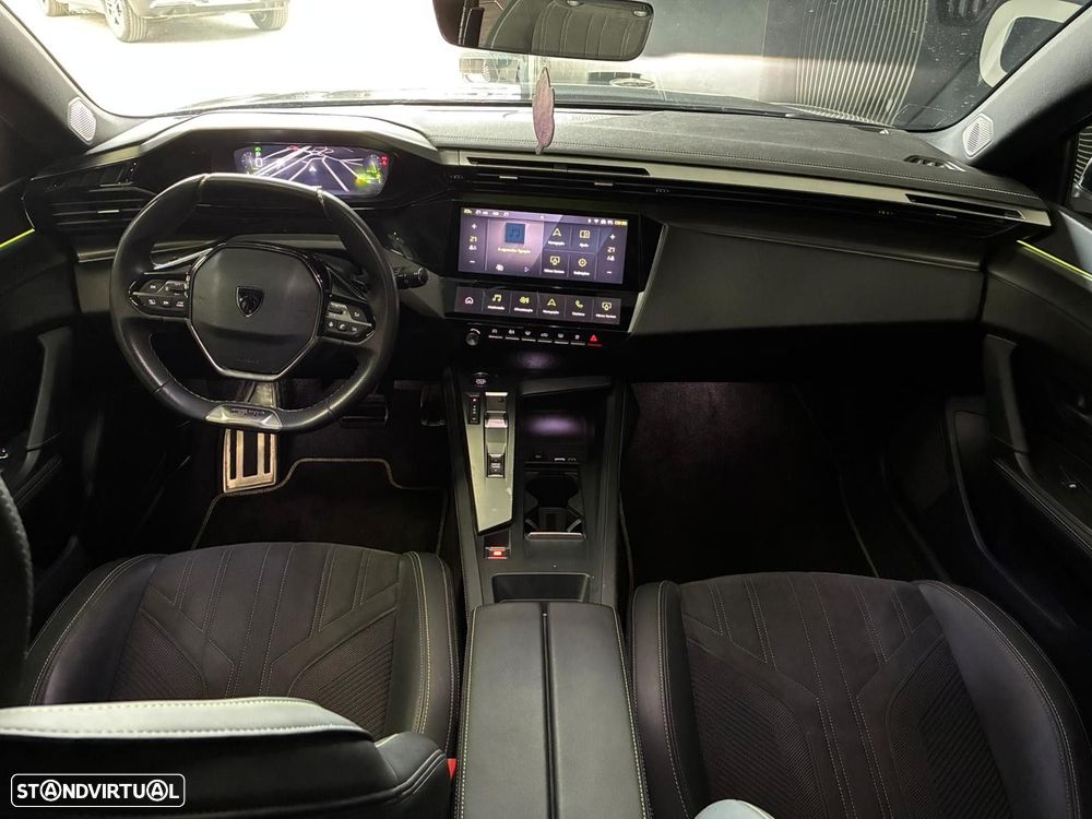 Peugeot 308 1.5 BlueHDi GT EAT8 - 24