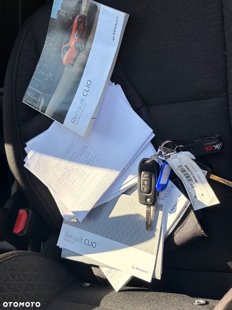 Renault Clio 1.0 TCe Zen - 26