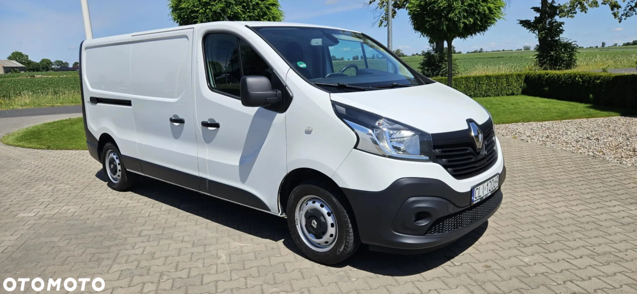 Renault Trafic - 2