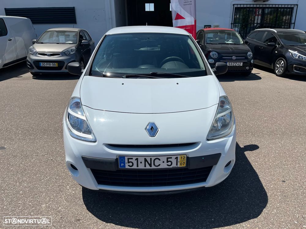 Renault Clio Van c/ AC - 8