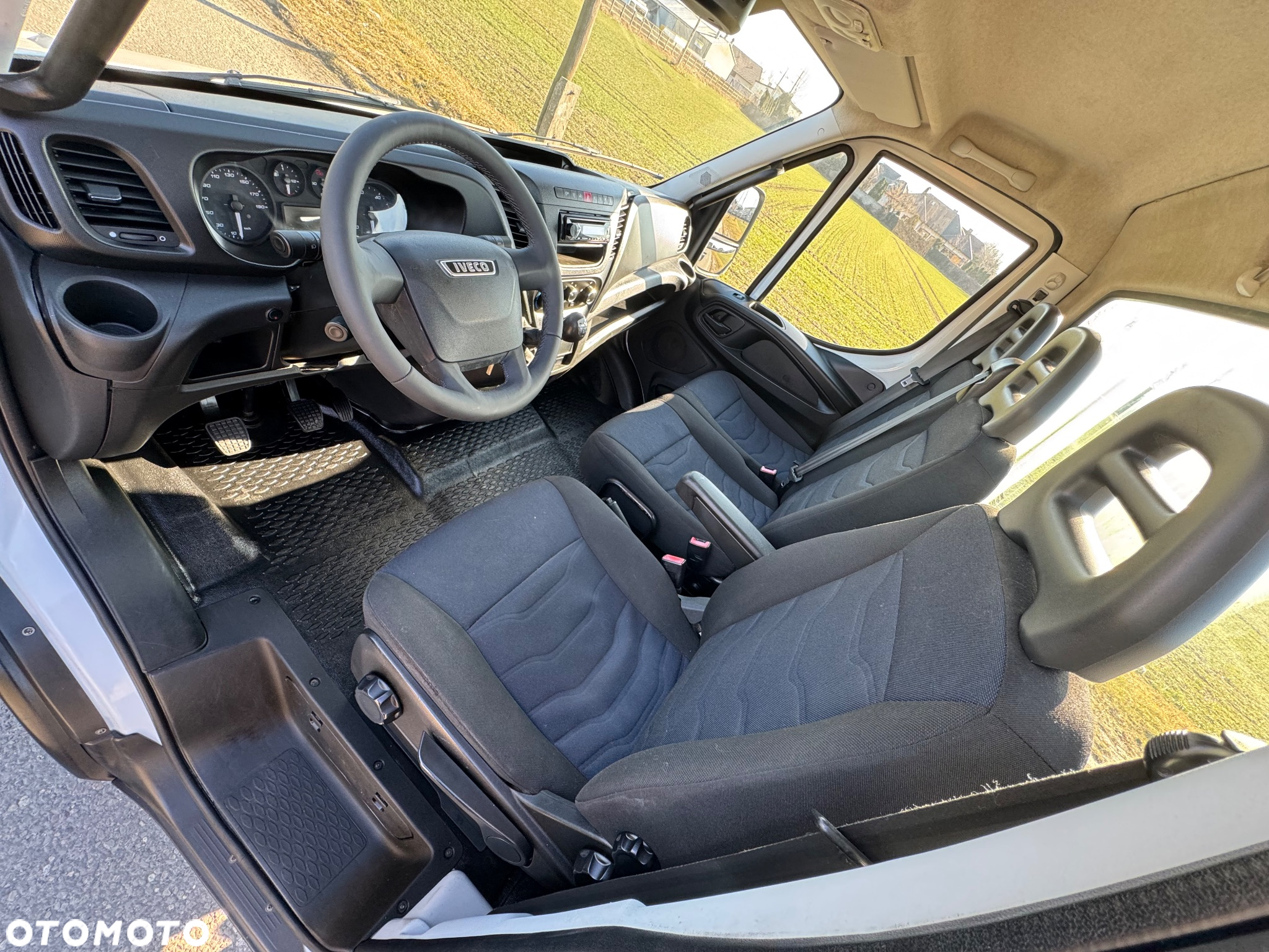Iveco 60-150 * 3.0 / 150KM * Rama do zabudowy * Rozstaw osi: 3.7m * - 29
