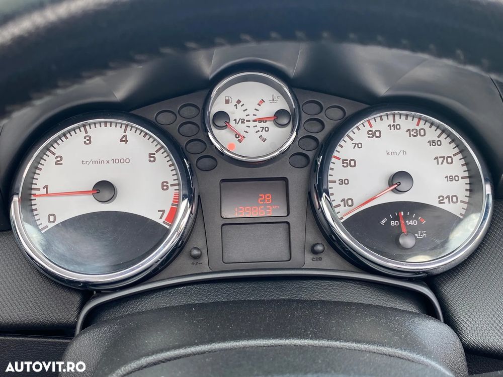 Peugeot 207 - 9