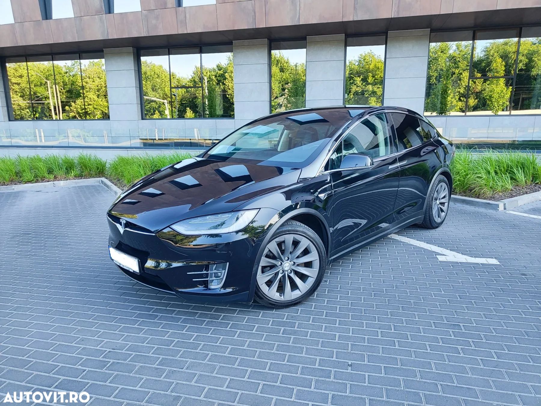 Tesla Model X P100D Allradantrieb - 1