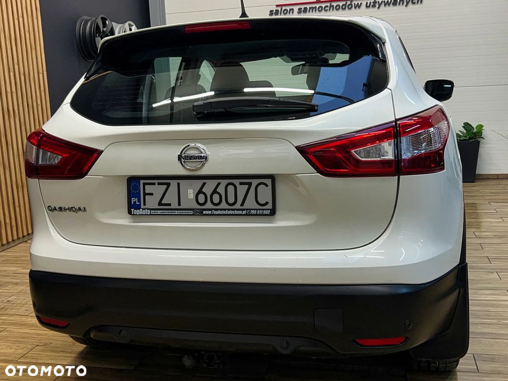 Nissan Qashqai 1.2 DIG-T N-Connecta EU6 - 10