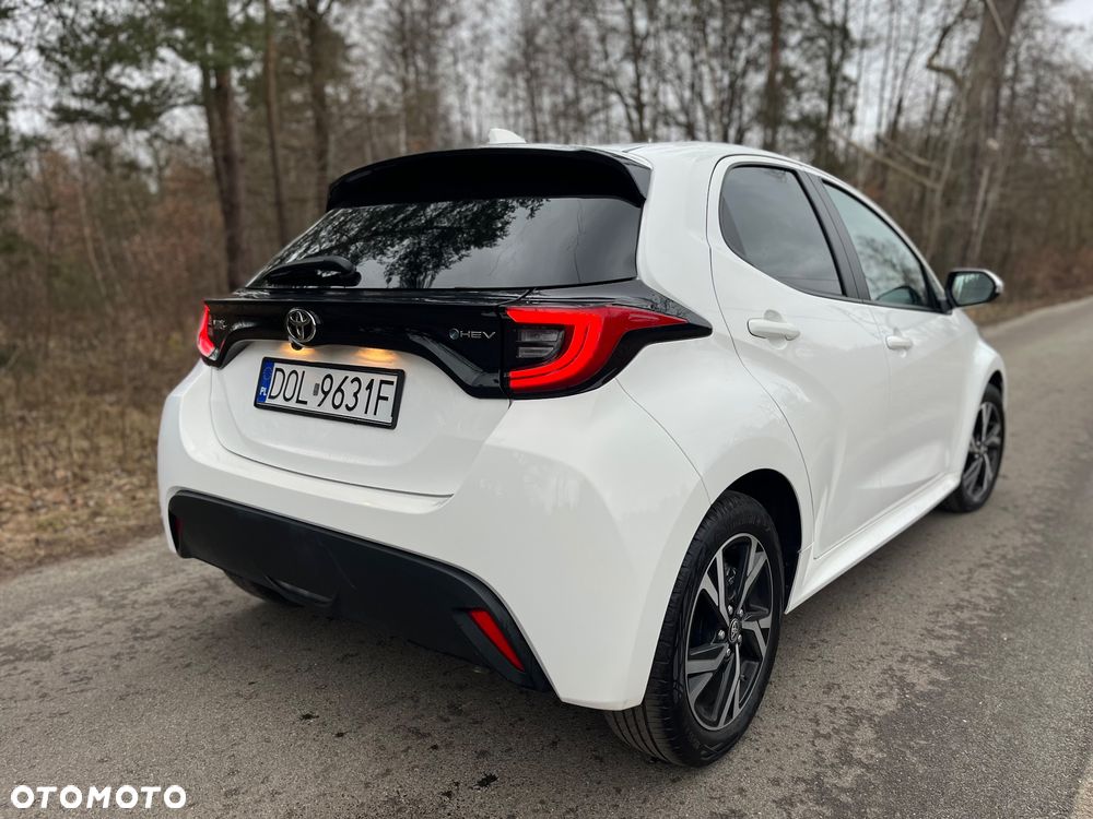 Toyota Yaris Hybrid 1.5 Comfort - 12