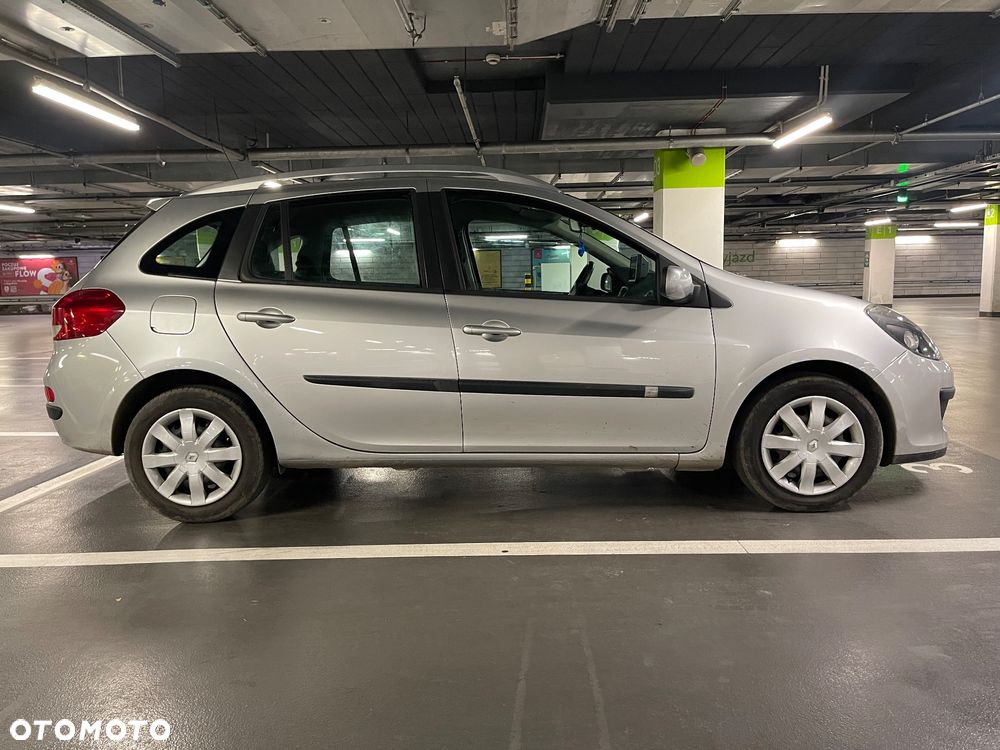 Renault Clio - 6