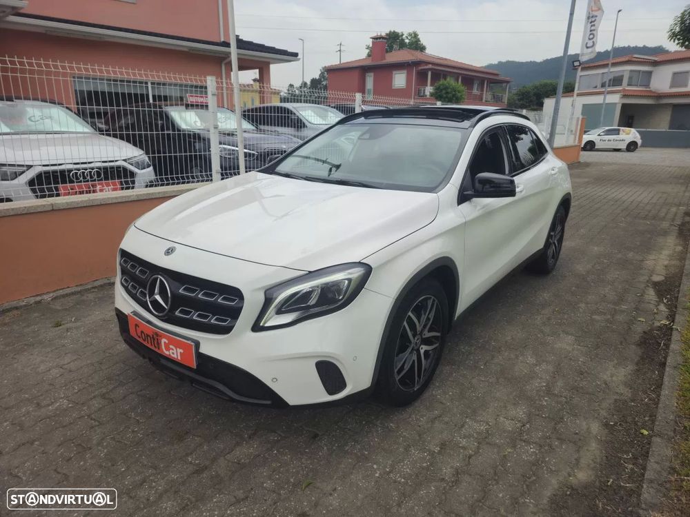 Mercedes-Benz GLA 200 d 7G-DCT Urban - 3