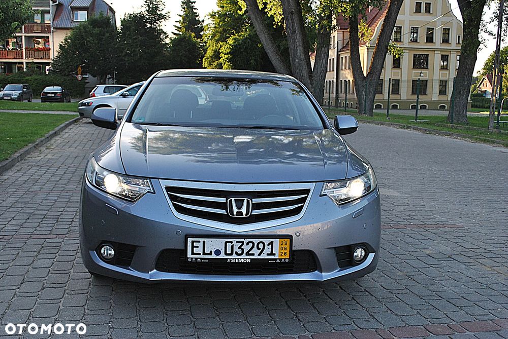 Honda Accord 2.0 Lifestyle - 4
