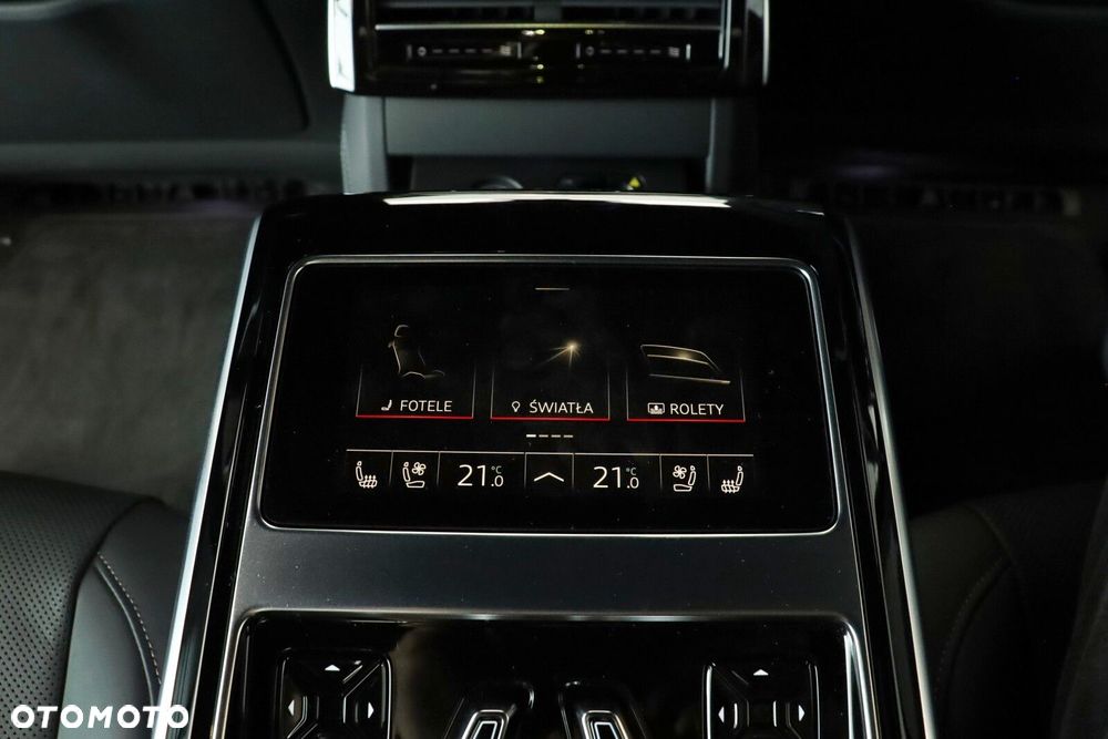 Audi S8 - 22