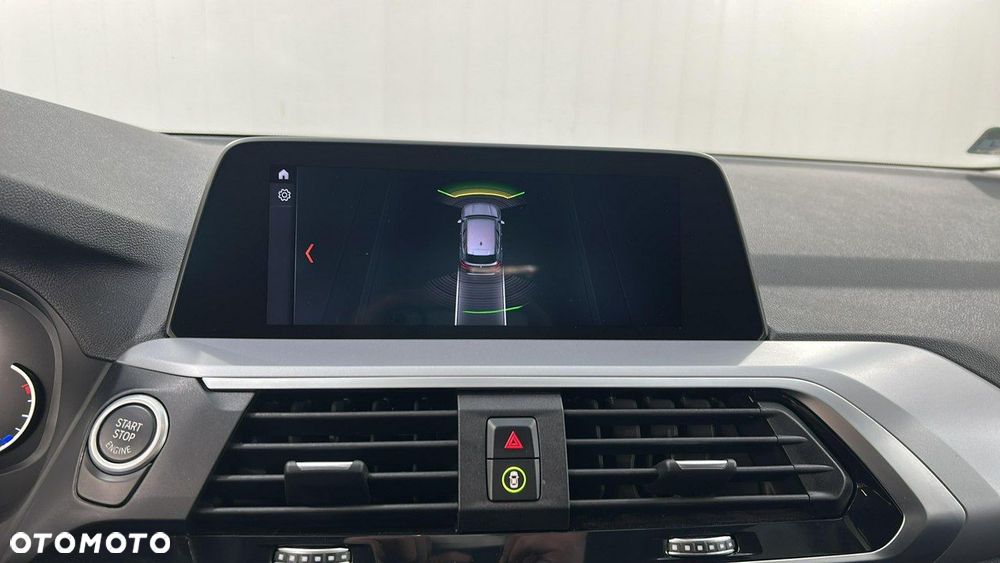 BMW X3 sDrive18d Advantage sport - 20