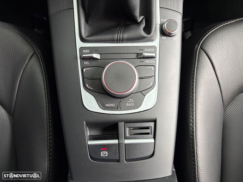 Audi A3 Limousine 2.0 TDI S-line - 48