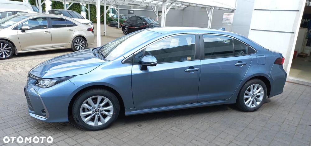 Toyota Corolla - 2