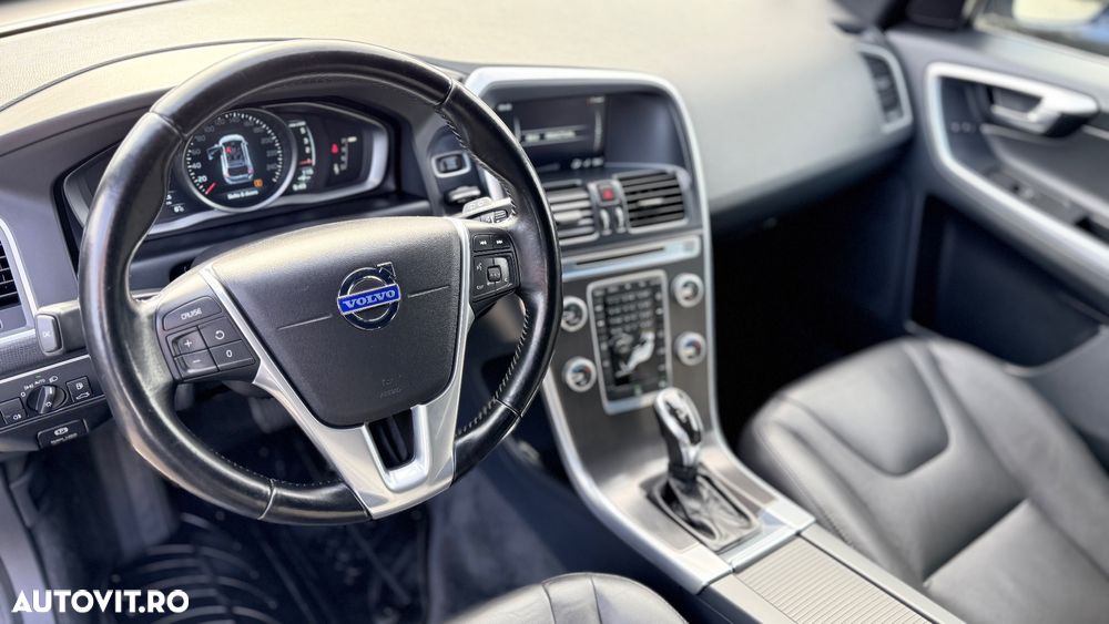 Volvo XC 60 D4 VEA Start-Stop Momentum - 36