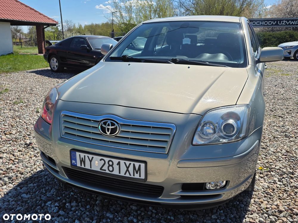 Toyota Avensis 2.0 VVT-i Sol - 3