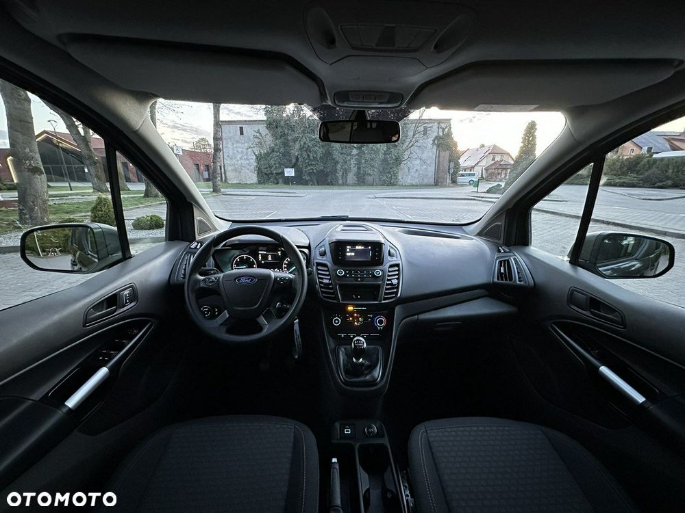 Ford Transit Connect - 7