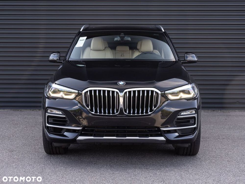 BMW X5 xDrive40i - 4