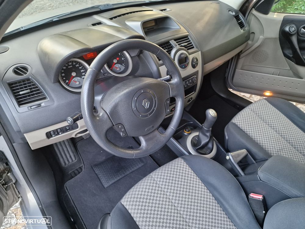 Renault Mégane Break 1.5 dCi Dynamique Luxe - 6