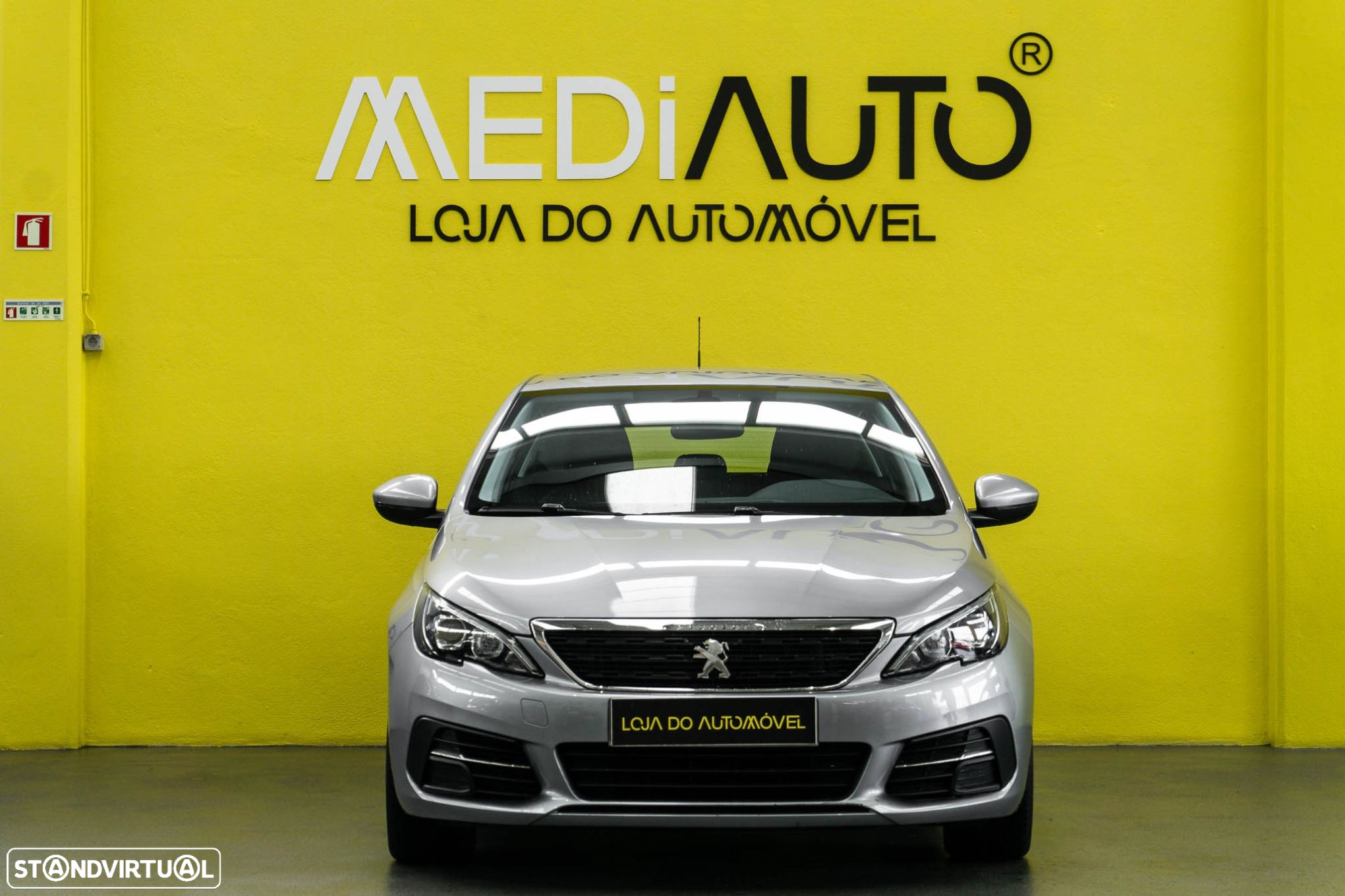 Peugeot 308 1.2 PureTech Allure - 4