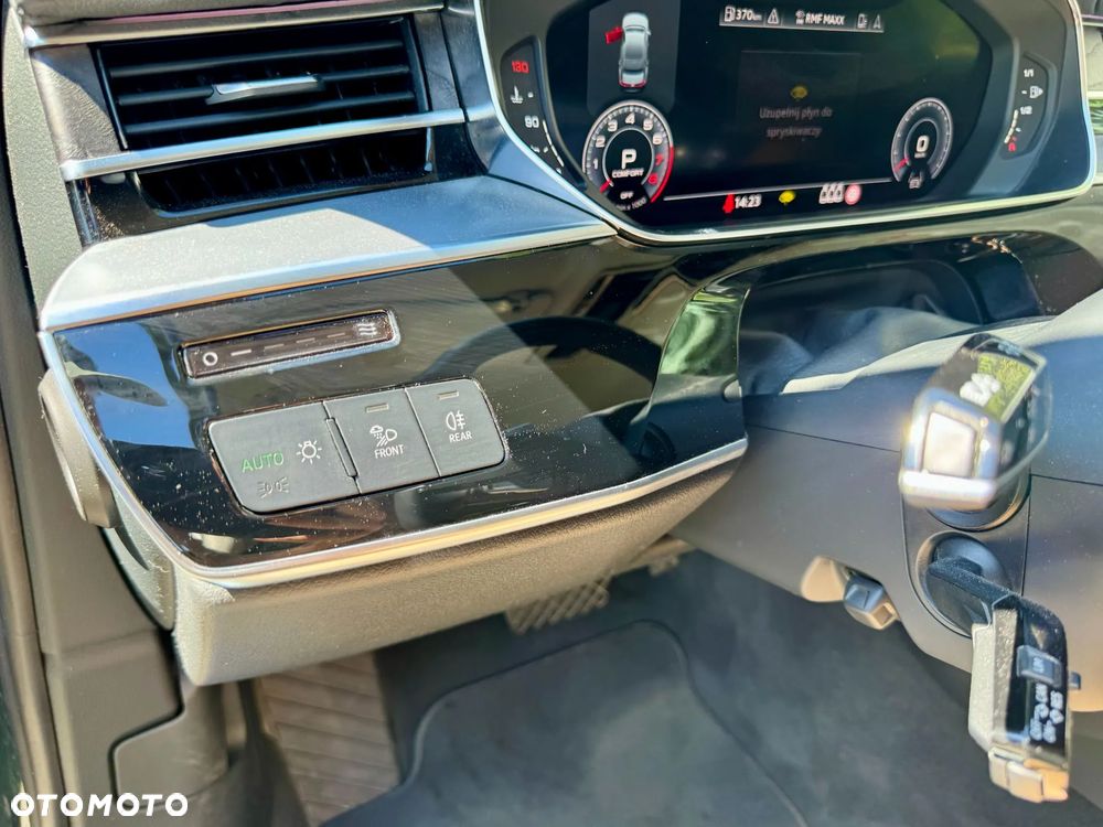 Audi A8 55 TFSI mHEV Quattro Tiptr - 23