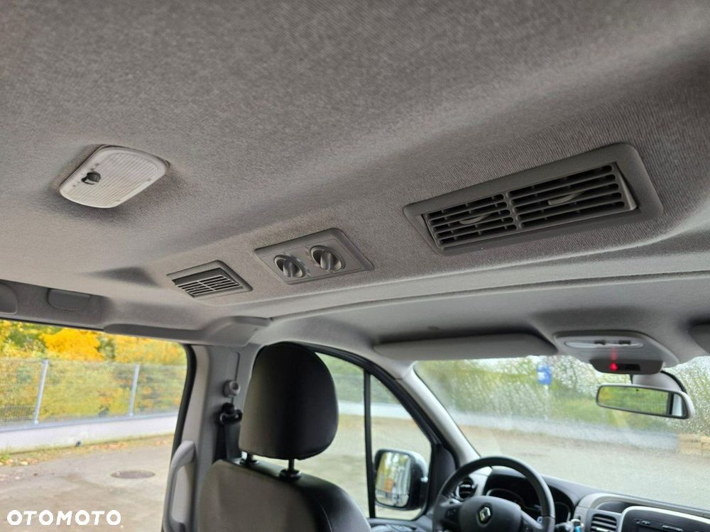 Renault Trafic - 28