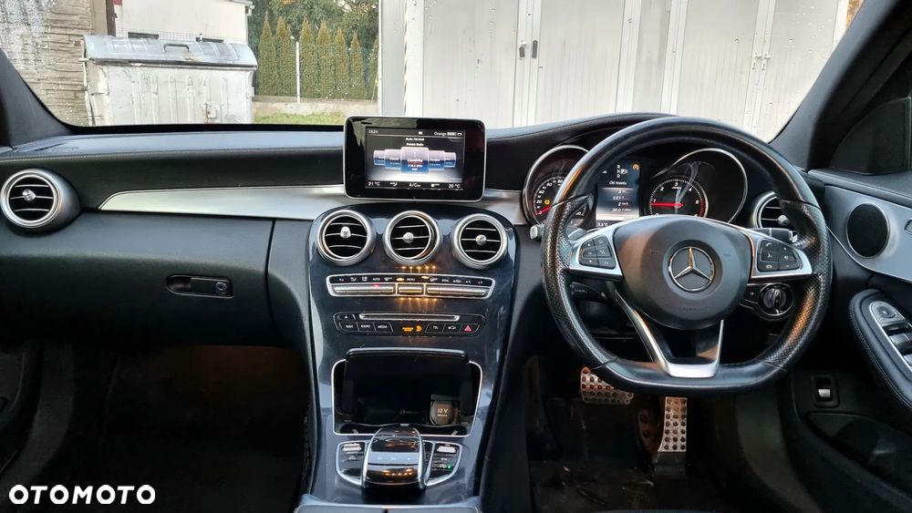 Mercedes-Benz Klasa C 220 (BlueTEC) d 7G-TRONIC AMG Line - 17