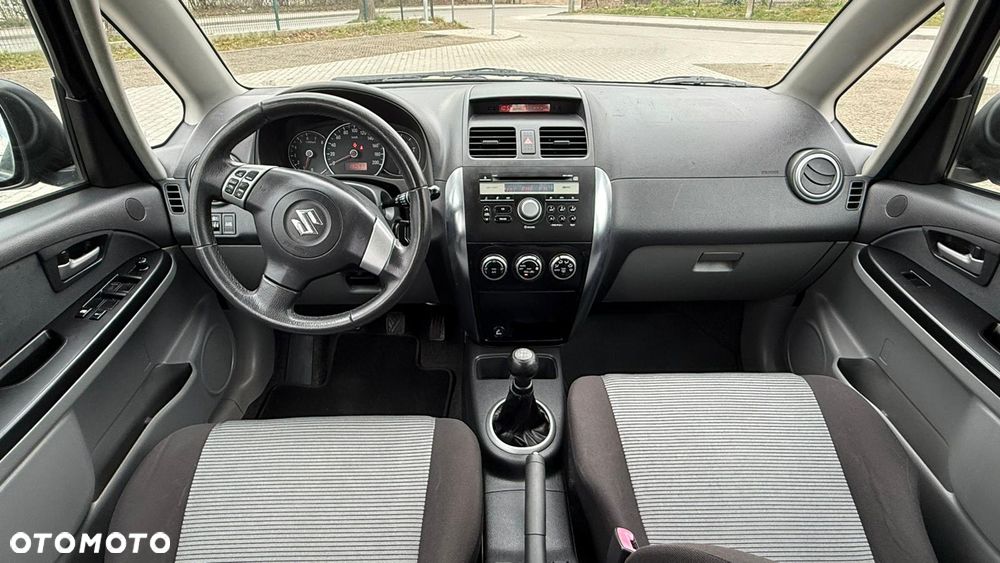 Suzuki SX4 1.6 VVT 4x4 Comfort - 6