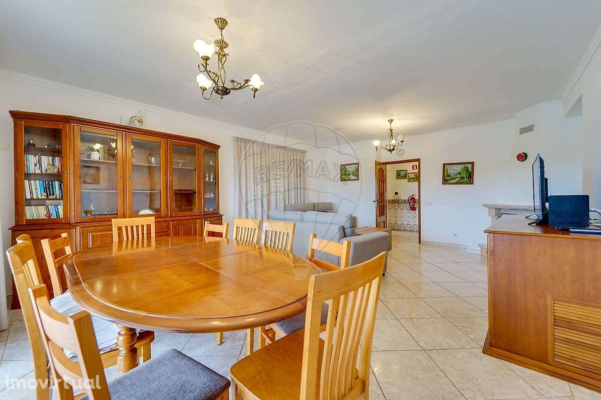 Moradia T12 para venda - Grande imagem: 5/50