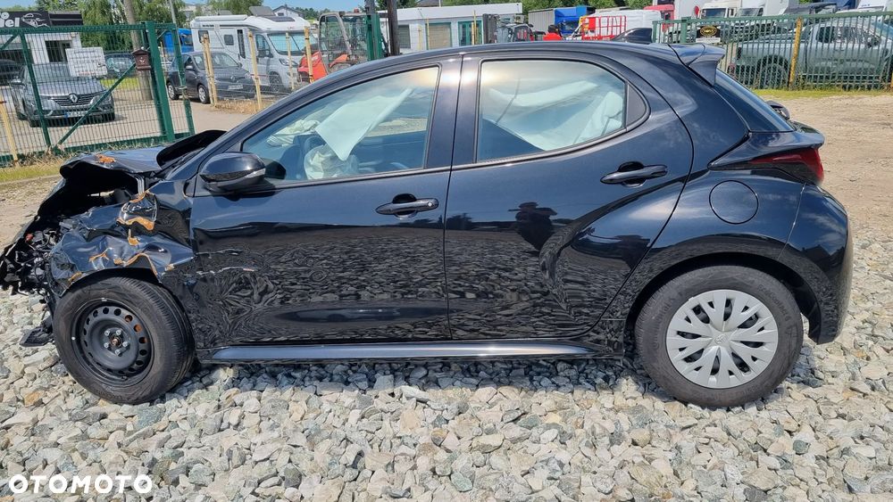 Toyota Yaris - 2