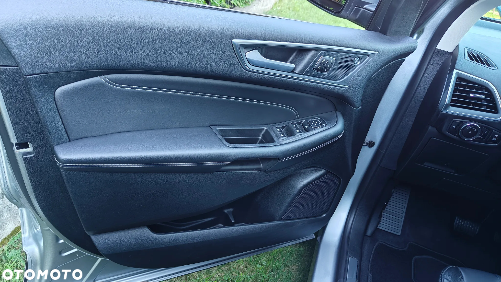 Ford Edge - 25