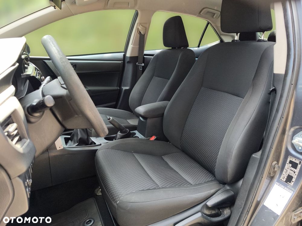 Toyota Corolla 1.33 Active EU6 - 17
