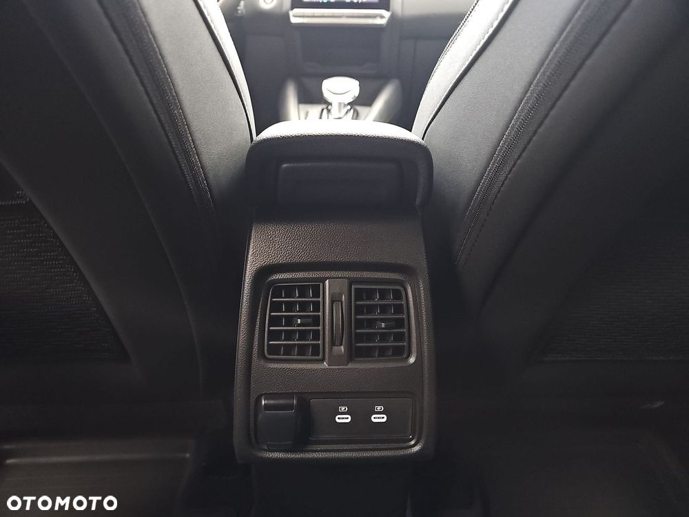 Renault Captur 1.3 TCe mHEV Techno EDC - 18