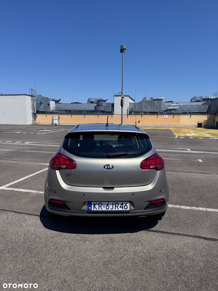 Kia Ceed - 5