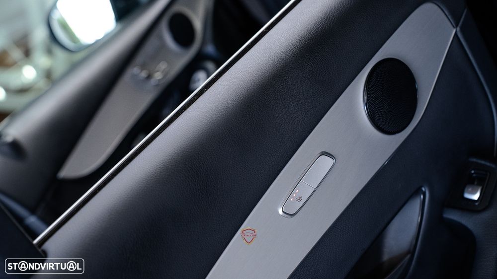 Mercedes-Benz GLC 300 de 4Matic - 32