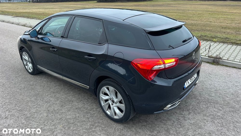 DS Automobiles DS 5 - 6