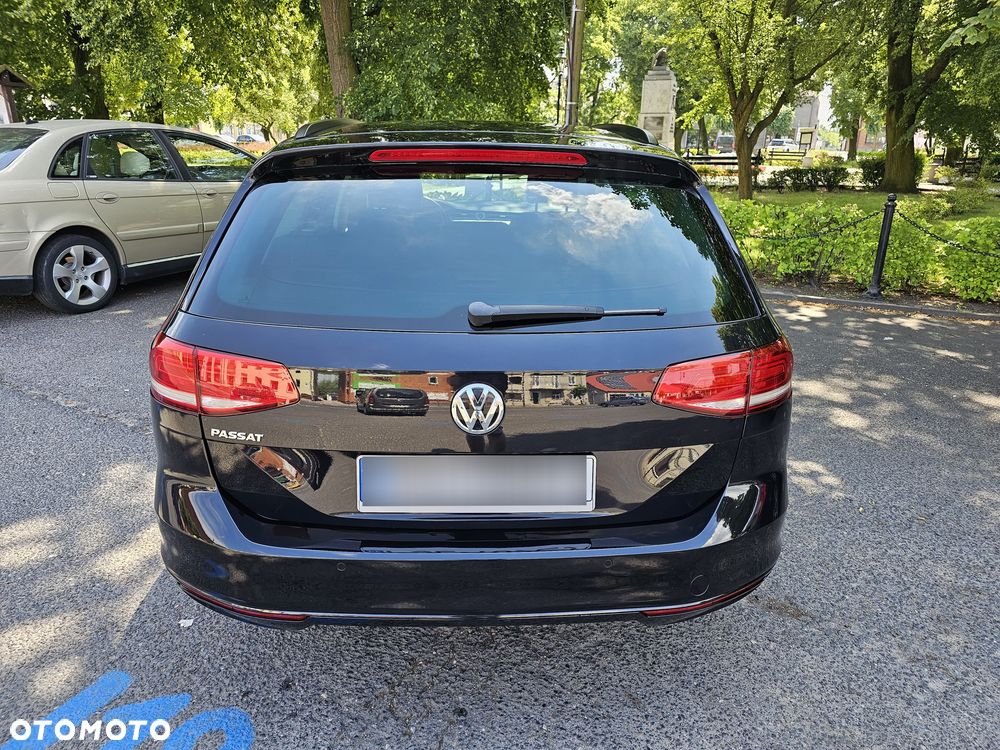 Volkswagen Passat - 9