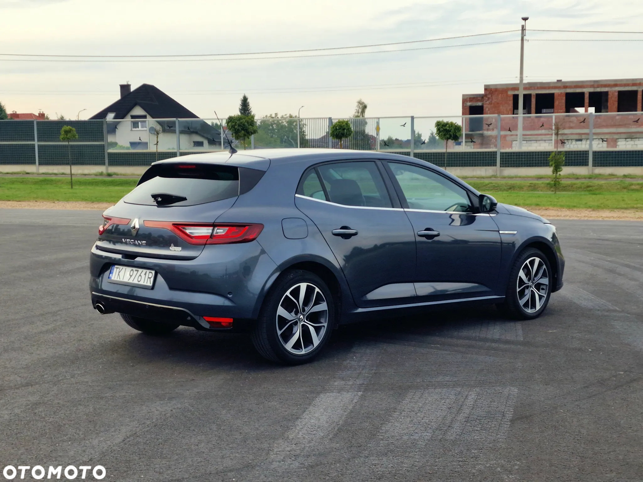 Renault Megane ENERGY TCe 130 Start & Stop Bose Edition - 8