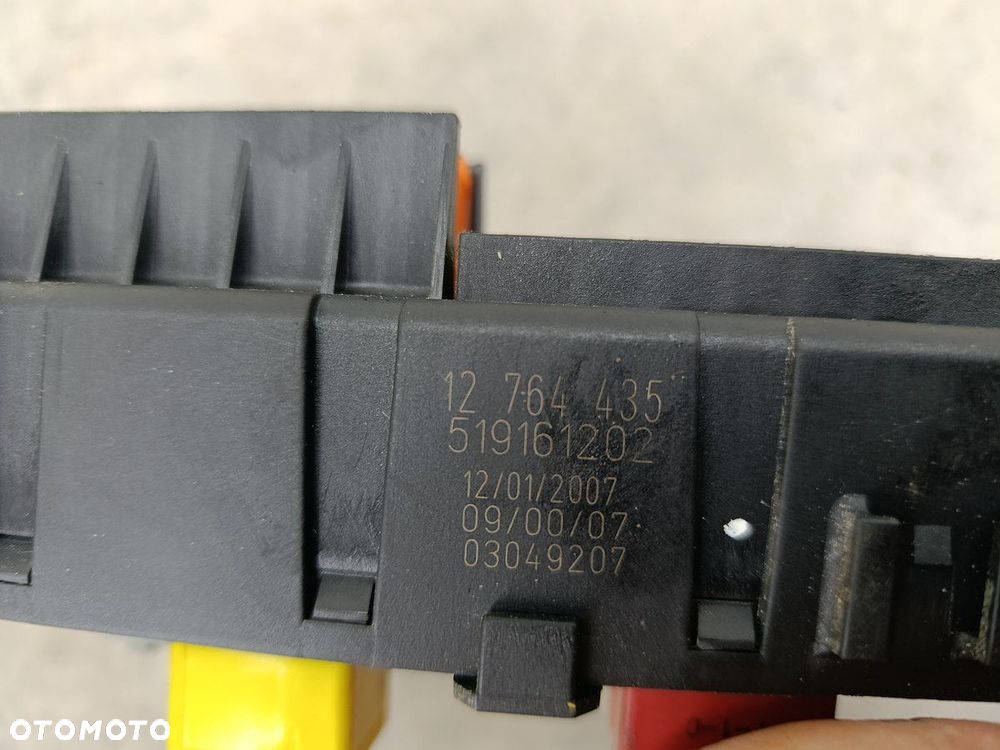 SKRZYNKA BEZPIECZNIKÓW SAAB 9-3 II 12764435  519161202 1.9 TID - 4