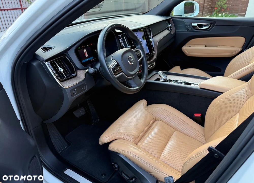 Volvo XC 60 B5 D AWD Geartronic Inscription - 16
