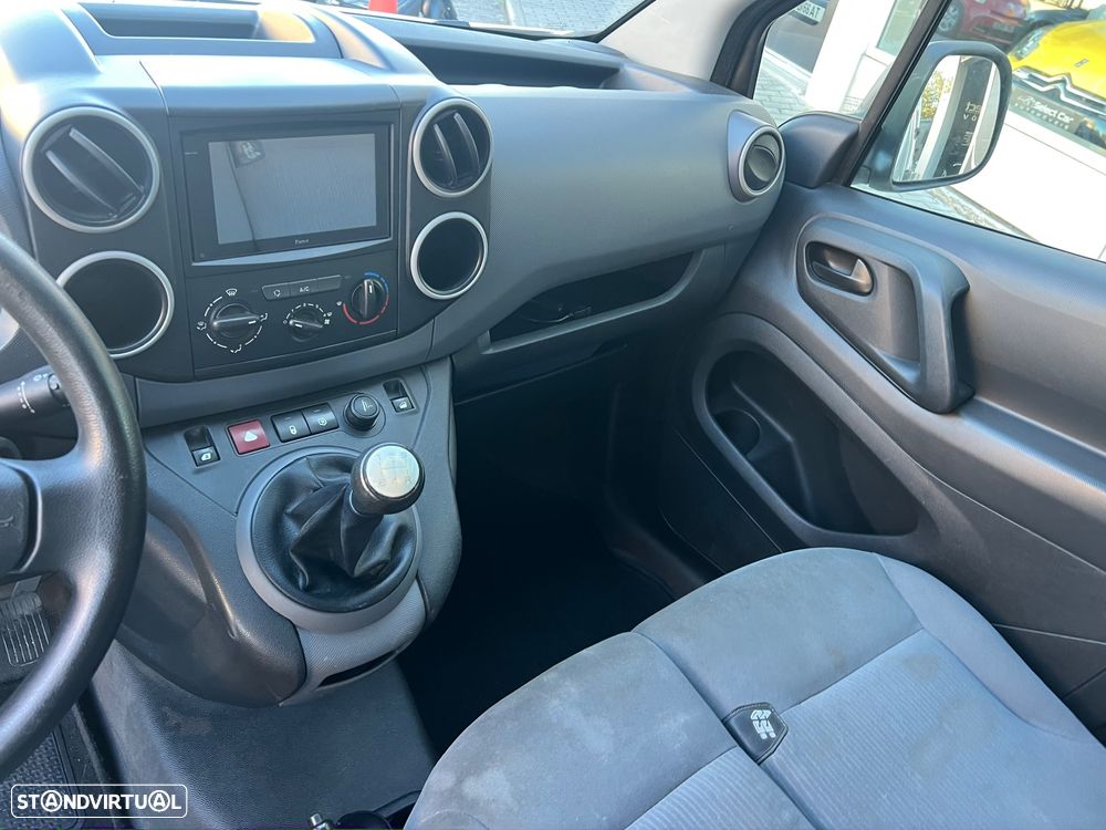Peugeot Partner 1.6 Hdi 3 Lugares Pack-Office AC C/IVA DEDUTIVEL - 11