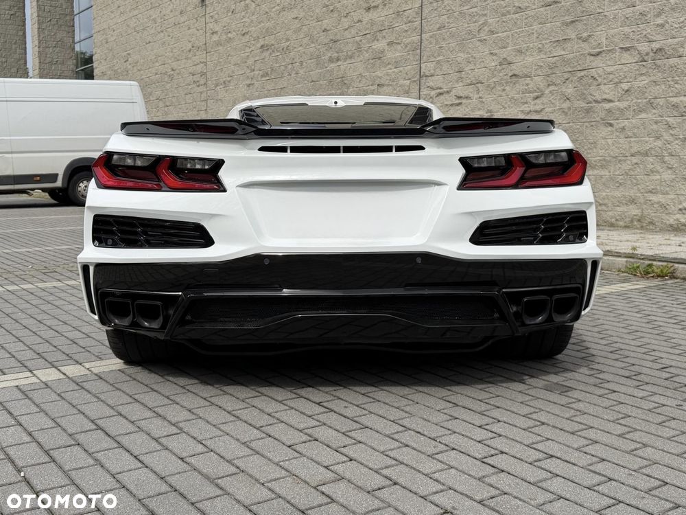 Chevrolet Corvette - 7