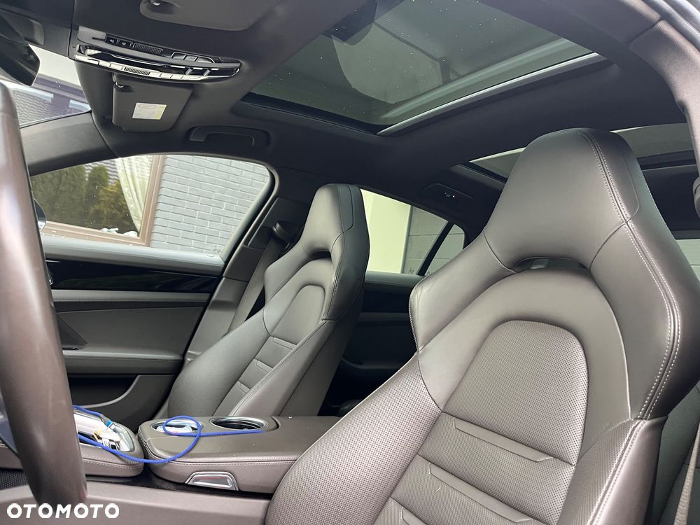 Porsche Panamera 4S Diesel - 21