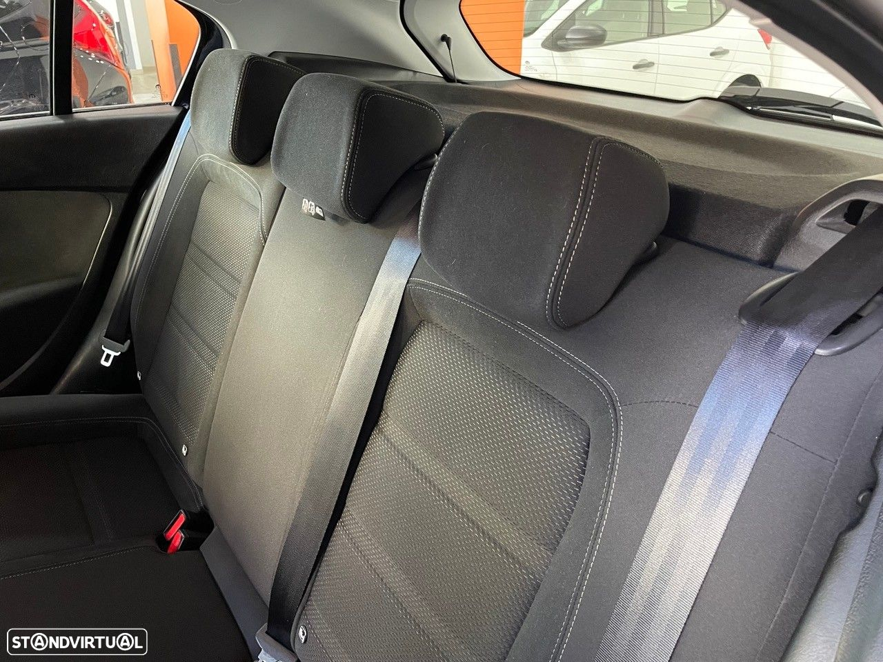 Fiat Tipo 1.3 M-Jet Lounge - 14