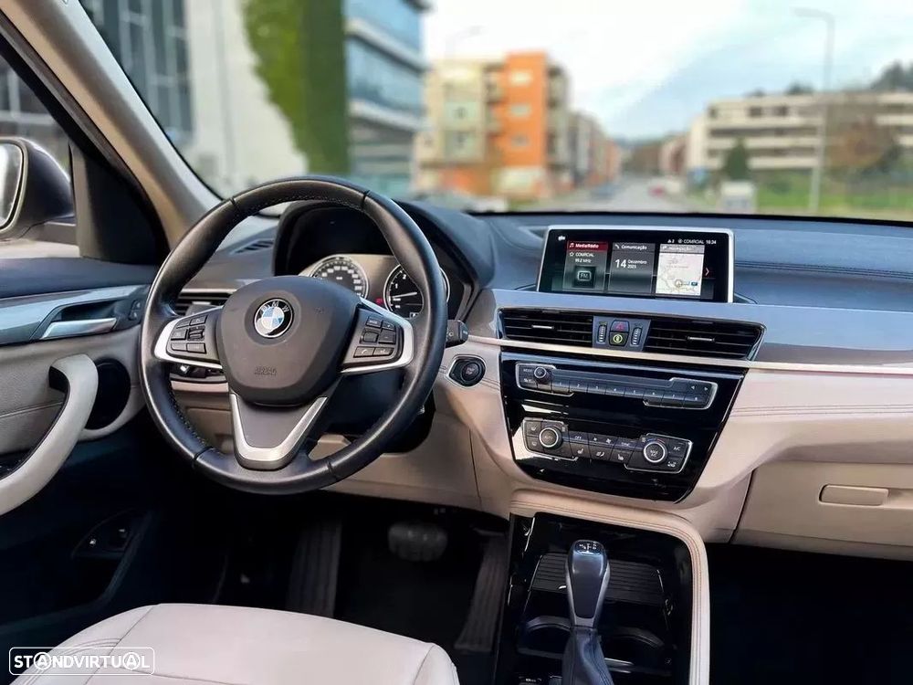 BMW X1 25 e xDrive xLine - 6