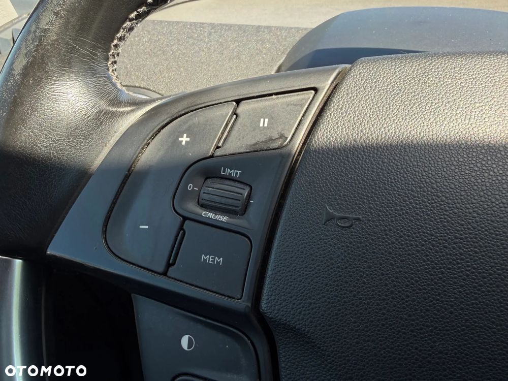 Citroën C4 Picasso 1.6 e-HDi Exclusive - 15