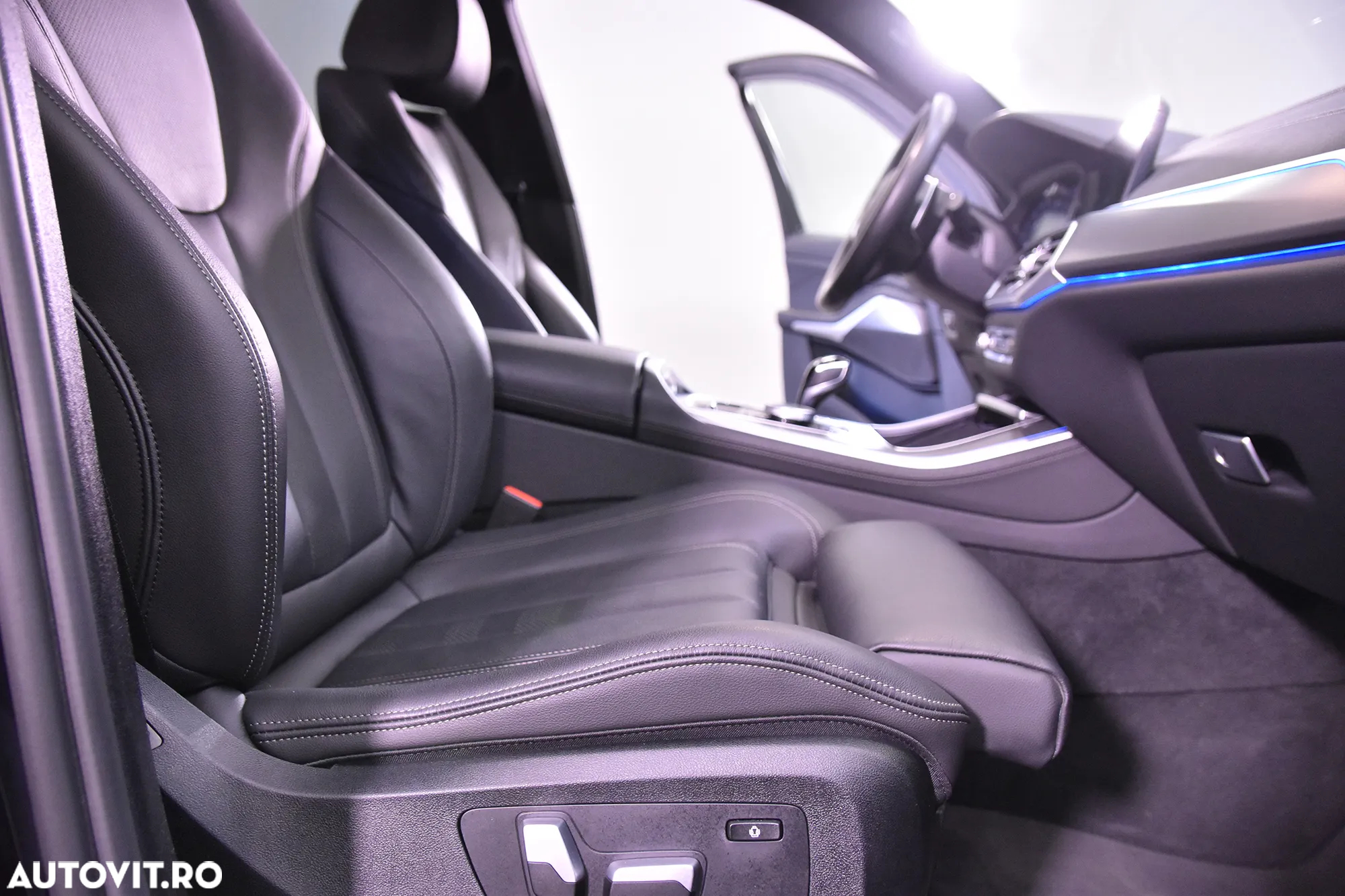 BMW X5 xDrive45e AT PHEV - 11