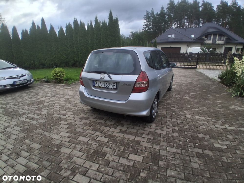 Honda Jazz 1.4 CVT ES - 10