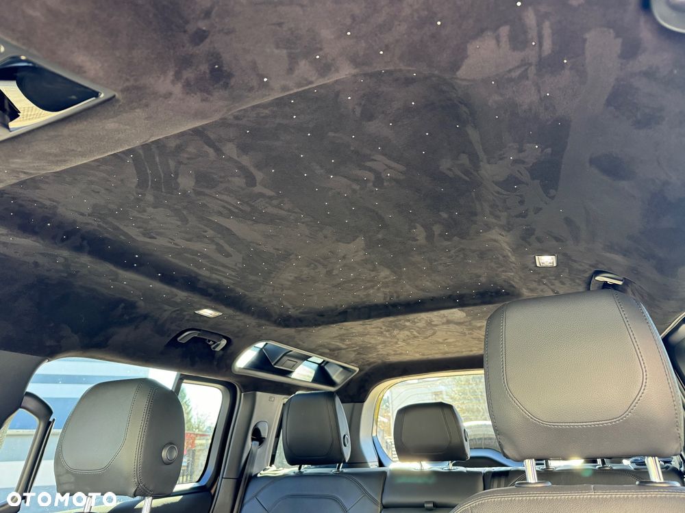Land Rover Defender 110 D200 HSE - 18