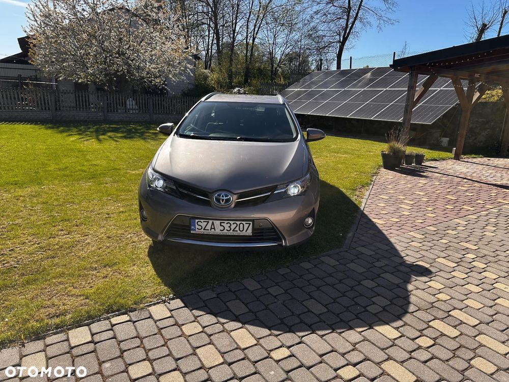 Toyota Auris - 2